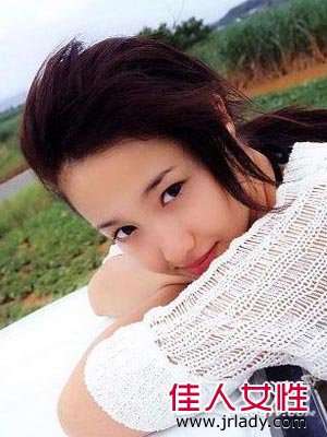 女王澤尻繪裡香清純脫俗妝容