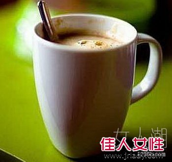 加蜜熱奶茶