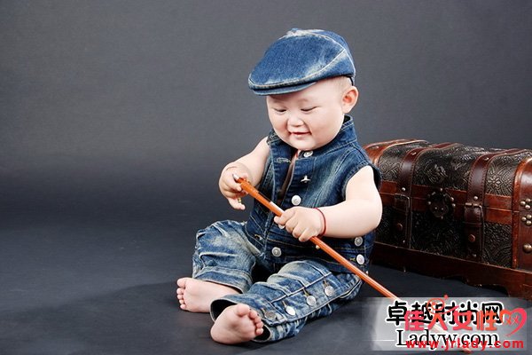 小兒中暑怎麼辦解決方法 寶寶快速恢復健康