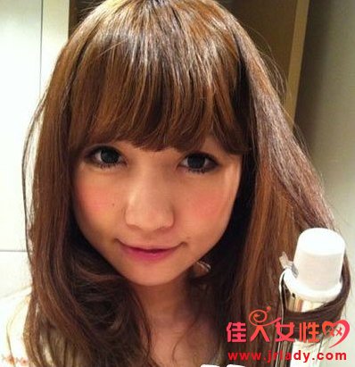 韓式花苞頭簡單紮法圖解 盡顯蓬松凌亂美