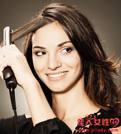 法式盤發步驟圖解 帶給你輕熟女鐘愛的優雅高貴