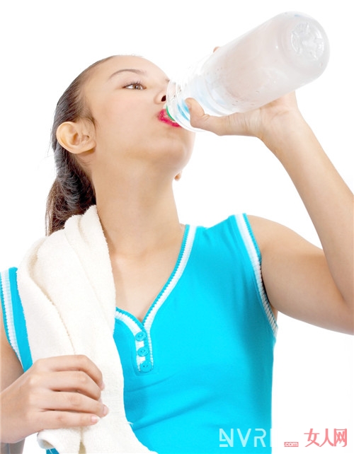 夏天喝什麼對身體有益_夏季解渴小妙招：喝什麼才能真正的解渴又祛暑？