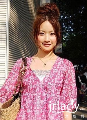 日系短卷發 清爽迎浪漫春天