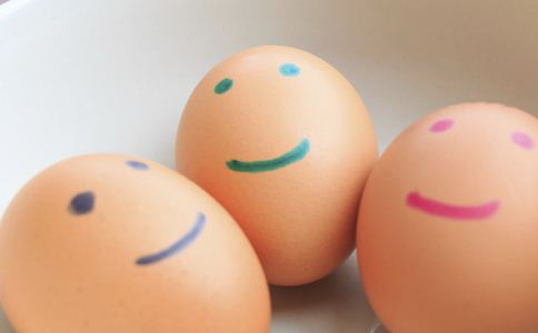 老人過量吃雞蛋會怎樣 老人吃雞蛋的好處 老人吃雞蛋好嗎