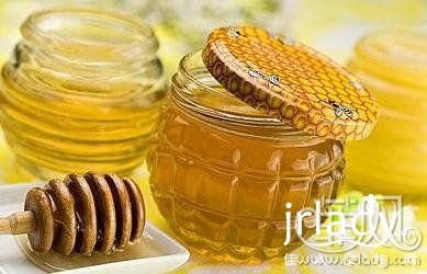 巧吃蜂蜜 能夠治11種常見的病