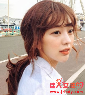 蓬松的中長發燙發 蓬松的中長發燙發