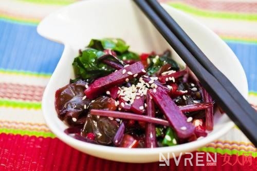 甜菜根食用方法是什麼_甜菜可抗癌防高血壓嗎?推薦幾種做甜菜的方法給你