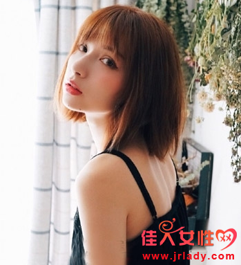 齊肩短發