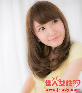 如何改善頭發幹枯毛躁現象 如何改善頭發幹枯毛躁現象