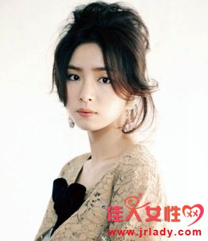韓式中分長發盤發 韓式中分長發盤發