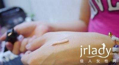  化妝入門知識篇 清薄透亮底妝示范 