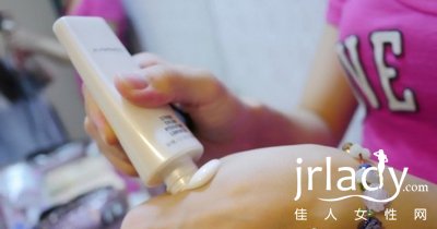  化妝入門知識篇 清薄透亮底妝示范 