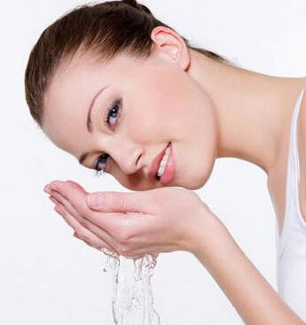 洗臉的正確方法 洗出白嫩肌膚