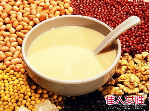妙招:三種方法喝豆漿減肥效果好