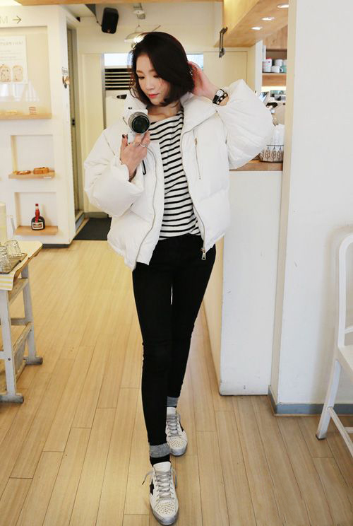 白色面包服