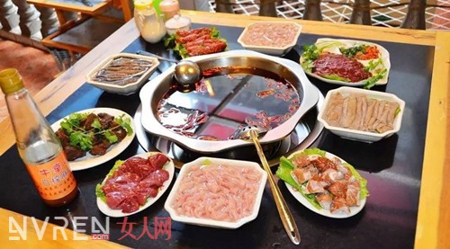 冬季不要頻繁吃火鍋_冬季飲食的健康準則 五種飲食常識讓你吃的開心 冬季不要頻繁吃火鍋_冬季飲食的健康準則 五種飲食常識讓你吃的開心
