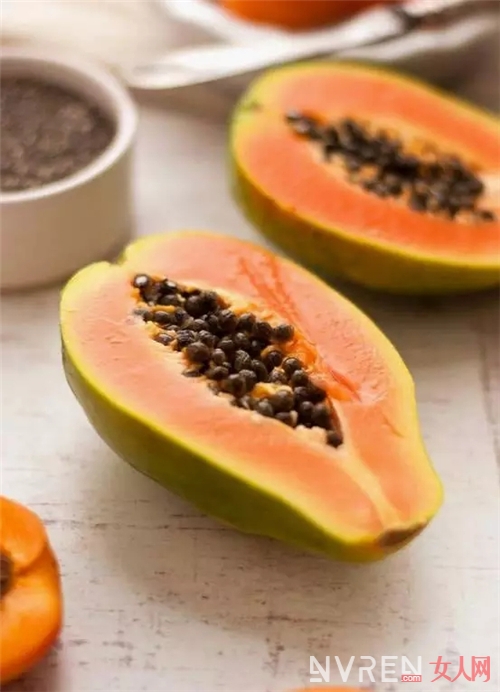 夏天吃木瓜有什麼好處？_7款夏季降溫防暑的好食物 你吃齊瞭嗎？