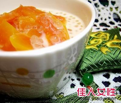 讓你越吃越“胸”的9種食品