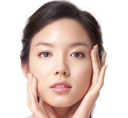 皮膚暗黃無光澤 四大美白方法拯救肌膚 皮膚暗黃無光澤 四大美白方法拯救肌膚