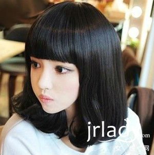 中短發發型清新甜美短發梨花燙發