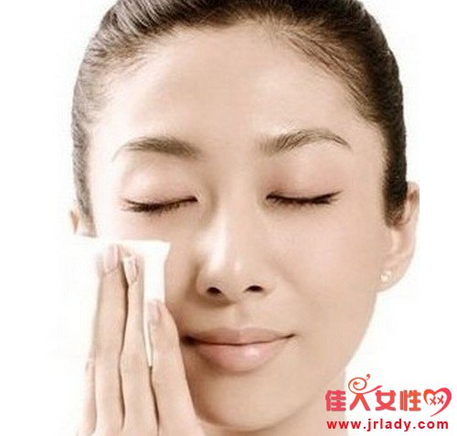 爽膚水怎麼用 教你爽膚水的用法發揮最大功效