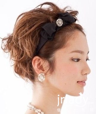 可愛短發紮發