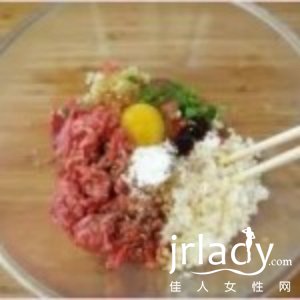 下廚房 青椒釀肉的做法