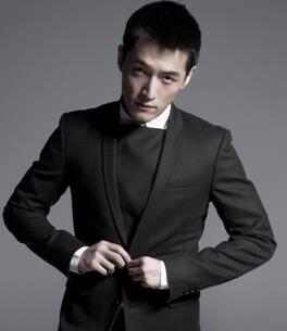 HONGU紅谷四大包款:西裝男神的事業伴侶