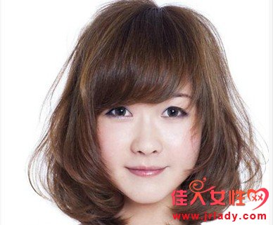 圓臉女生的發型設計