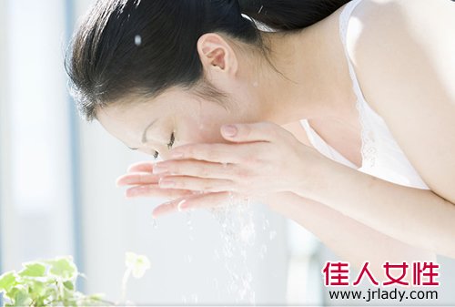 化妝急救